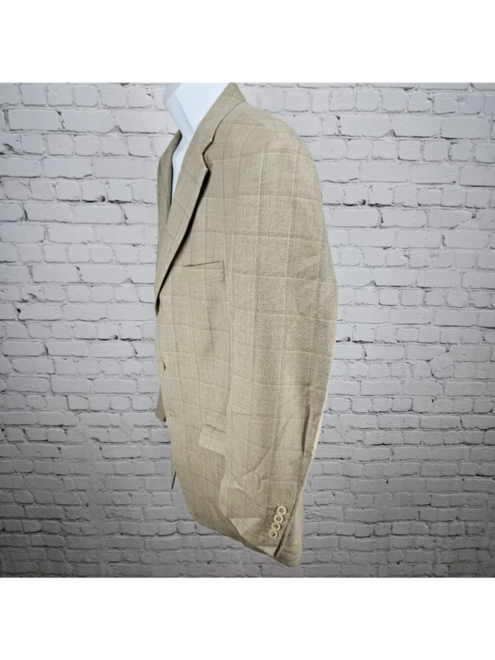 Stafford Beige Silk Wool Executive 3 Button Ventless Notch Blazer Sport Coat 42R